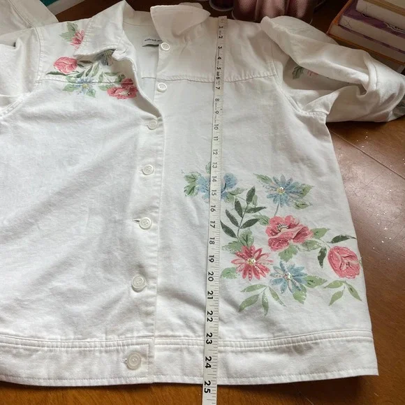Light Weight Denim Jacket 12 Alfred Dunner White Floral Beaded Cotton Everyday - Picture 4 of 9